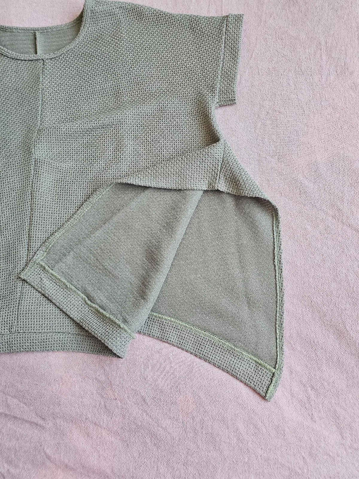 Assymetric shirt - Size S/M – photo 4