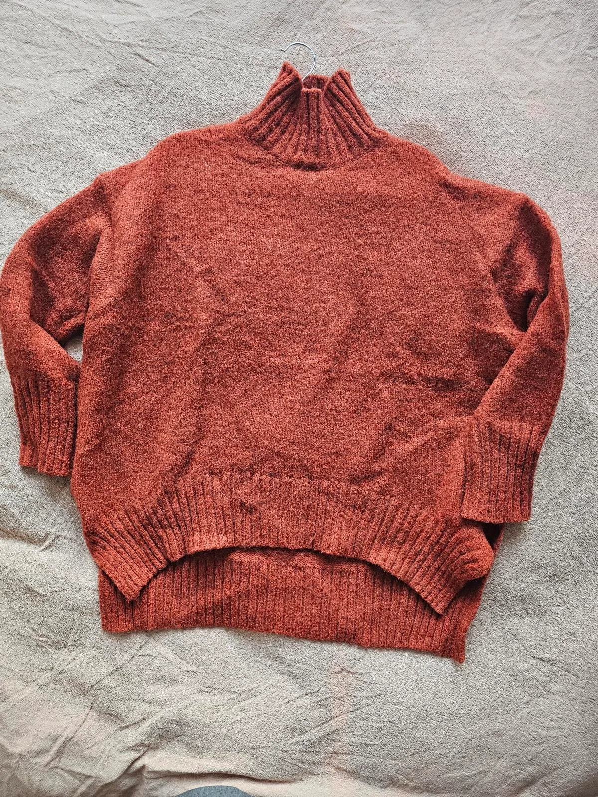 Orange high neck sweater - Size would be M/L – photo 4