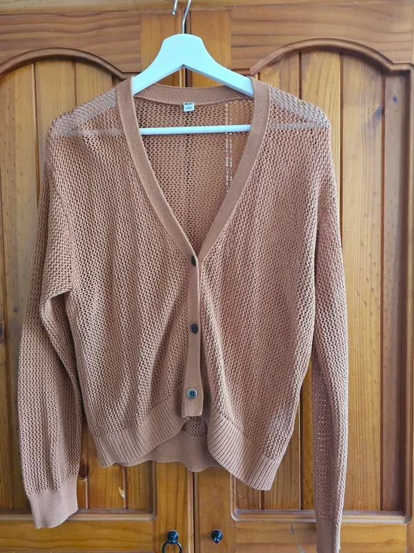 Uniqlo mesh brown cardigan size S