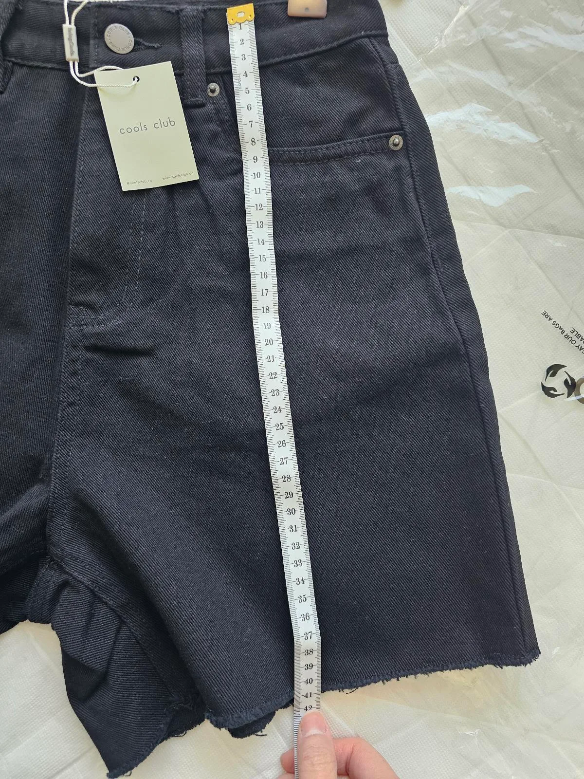 Boyfriend Jeans Short Size 8 – photo 10