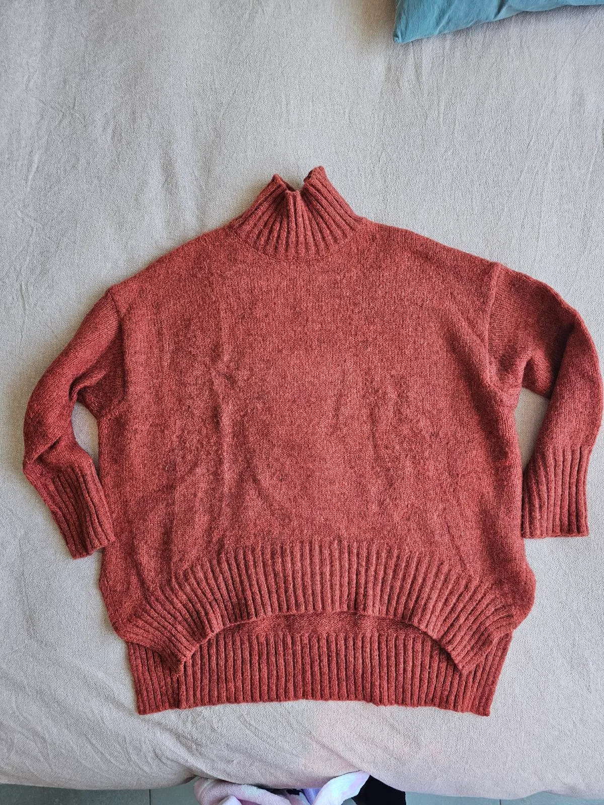 Orange high neck sweater - Size would be M/L – photo 3