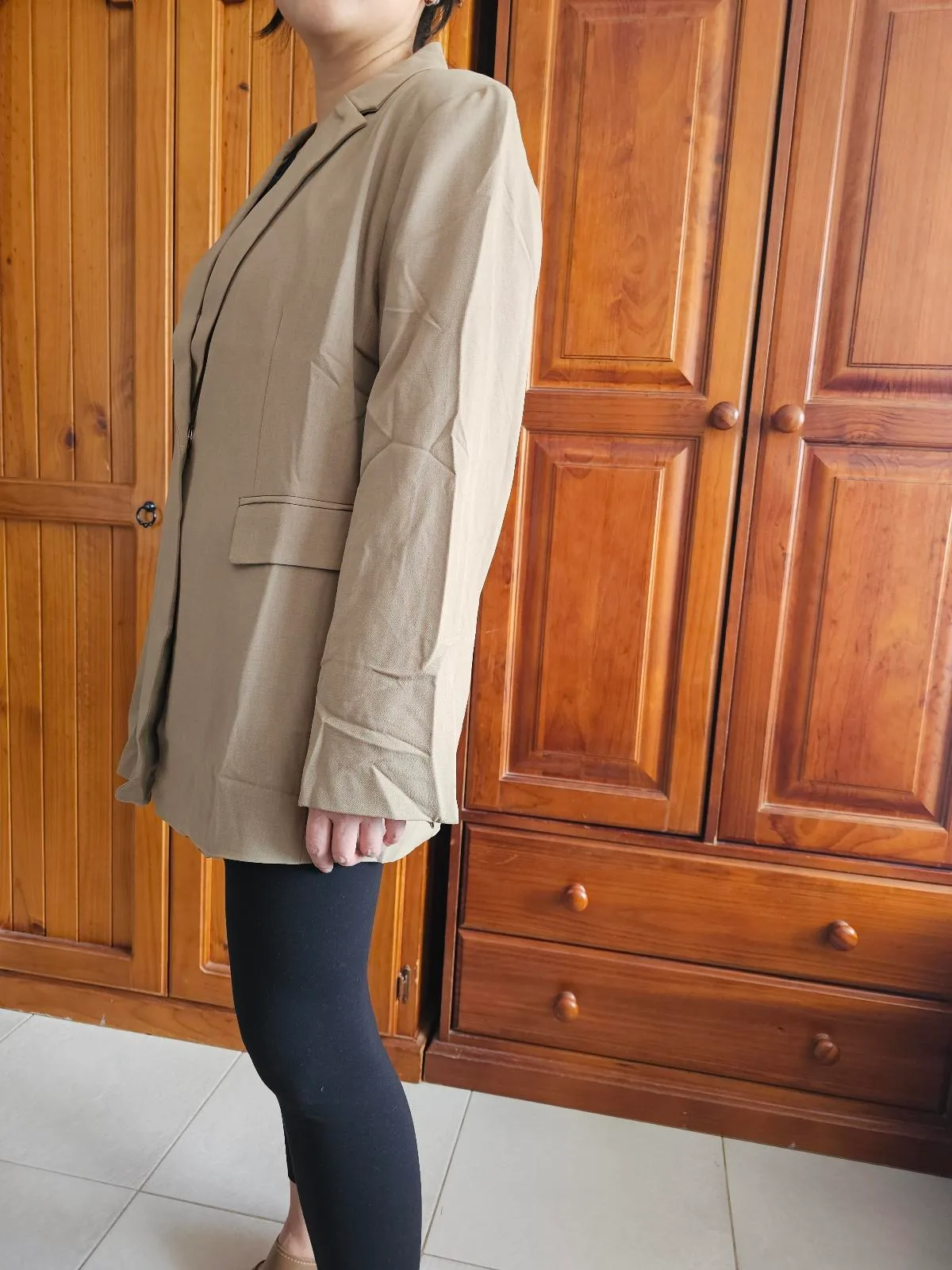 White Closet Longline blazer in Taupe/beige - Size 12 – photo 5