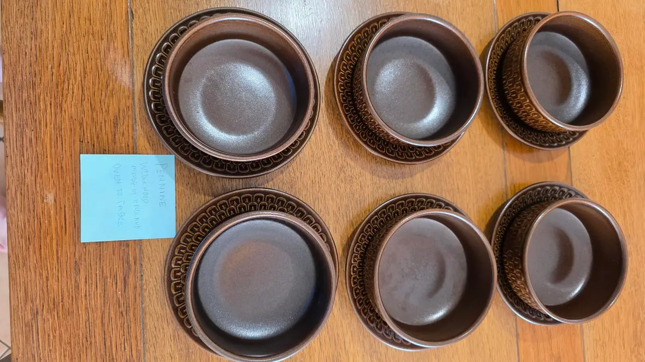Wedgewood Pennine oven to table set – photo 2