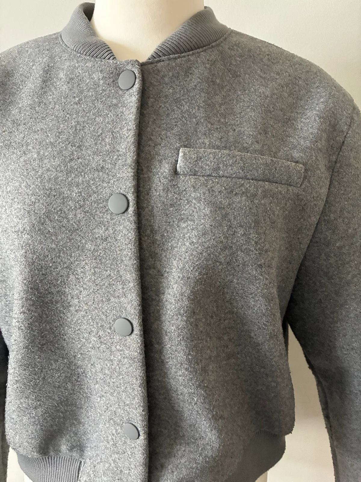 H&M grey cropped Jacket — photo 2