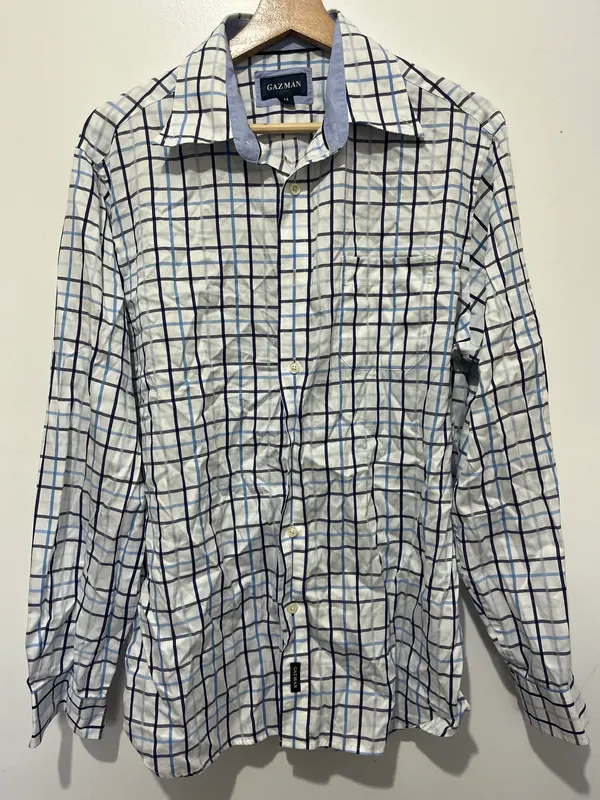 Men’s Gazman Button Up Shirt Size Medium