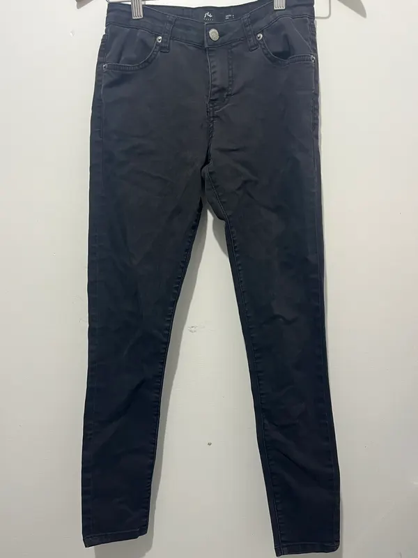 Rusty Spray On Skinny Jeans Black Denim Girls Size 8 Button Zip Casual