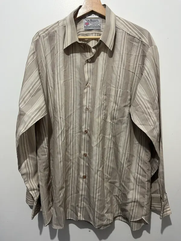Van Heusen Beau Brummell Striped Dress Shirt 44 Beige/Brown Long Sleeve Pockets
