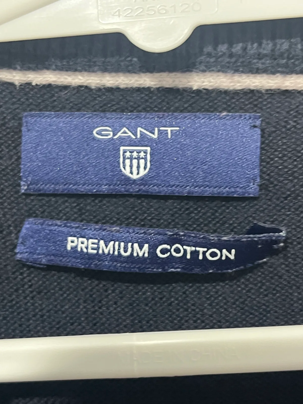 GANT Boys Navy Cotton Knit V-Neck Sleeveless Jumper Vest 110/116cm 5-6Y – photo 3