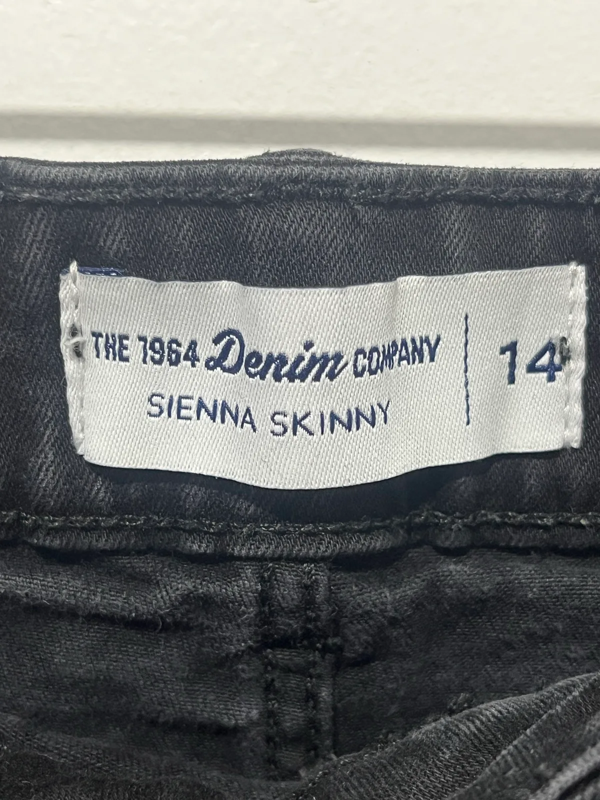 The 1964 Denim Company Jeans Size 14 Black Sienna Skinny — photo 2