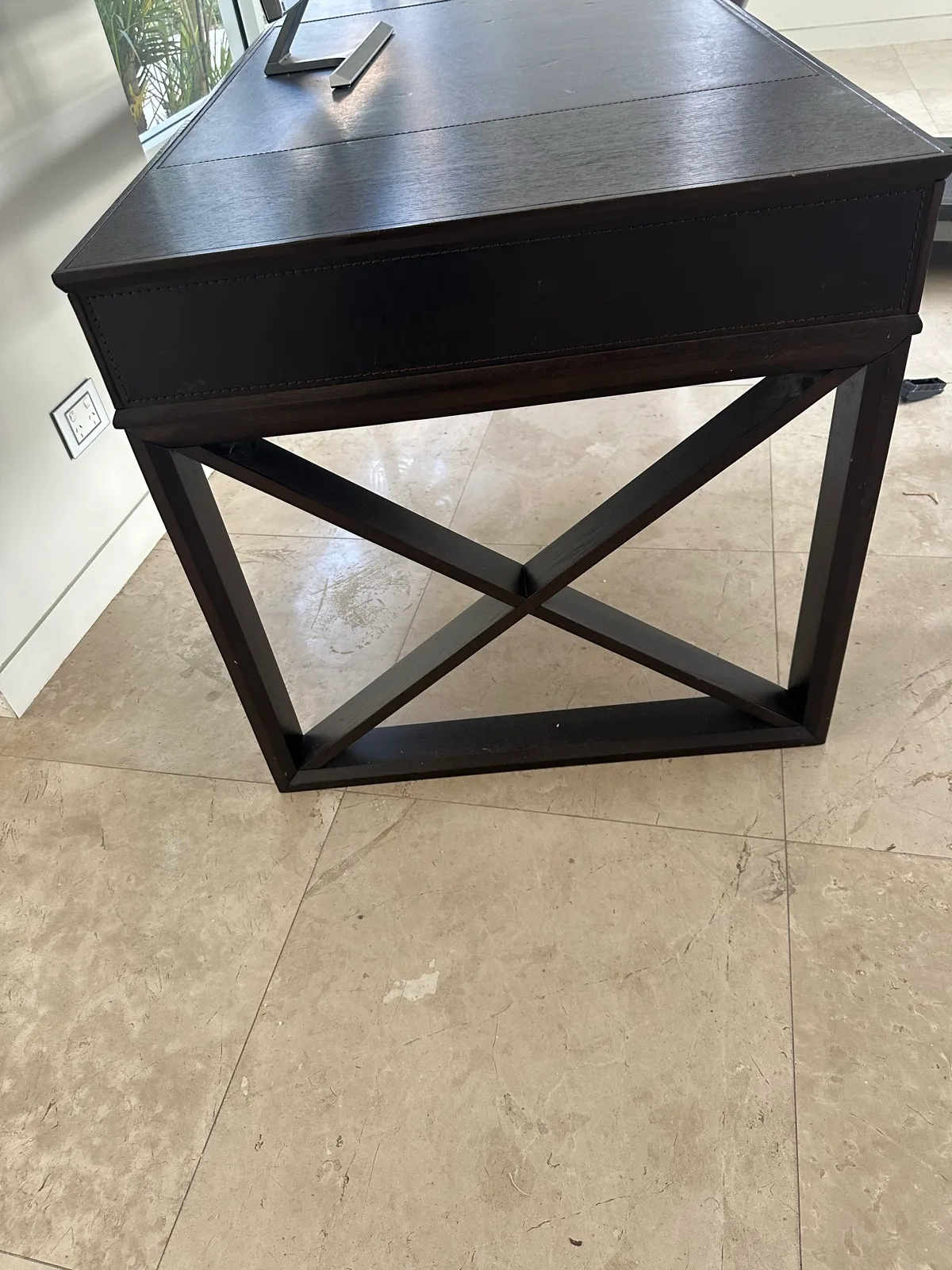 Solid dark timber /leather office desk — photo 2