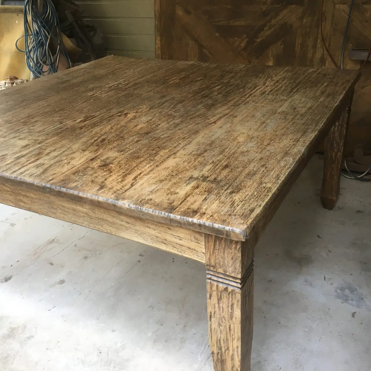 Large ANTIQUE OAK FARMHOUSE TABLE 1600mmx 1600mm – photo 6