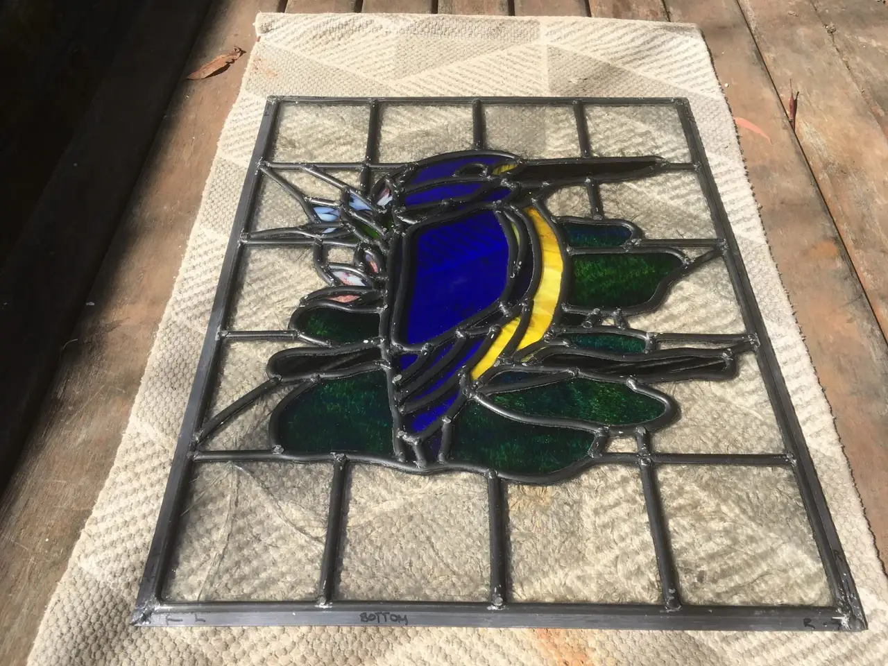 Stained Glass Leadlight Panel of a Kookaburra 520 x 420mm minor damage – photo 5