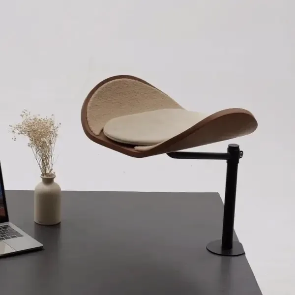 Cat desktop bed/perch Bolton to desk/bed — photo 3