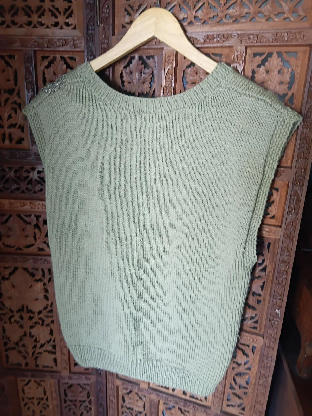 Handknitted Landscape Sweater Vest  sz 12 — photo 3