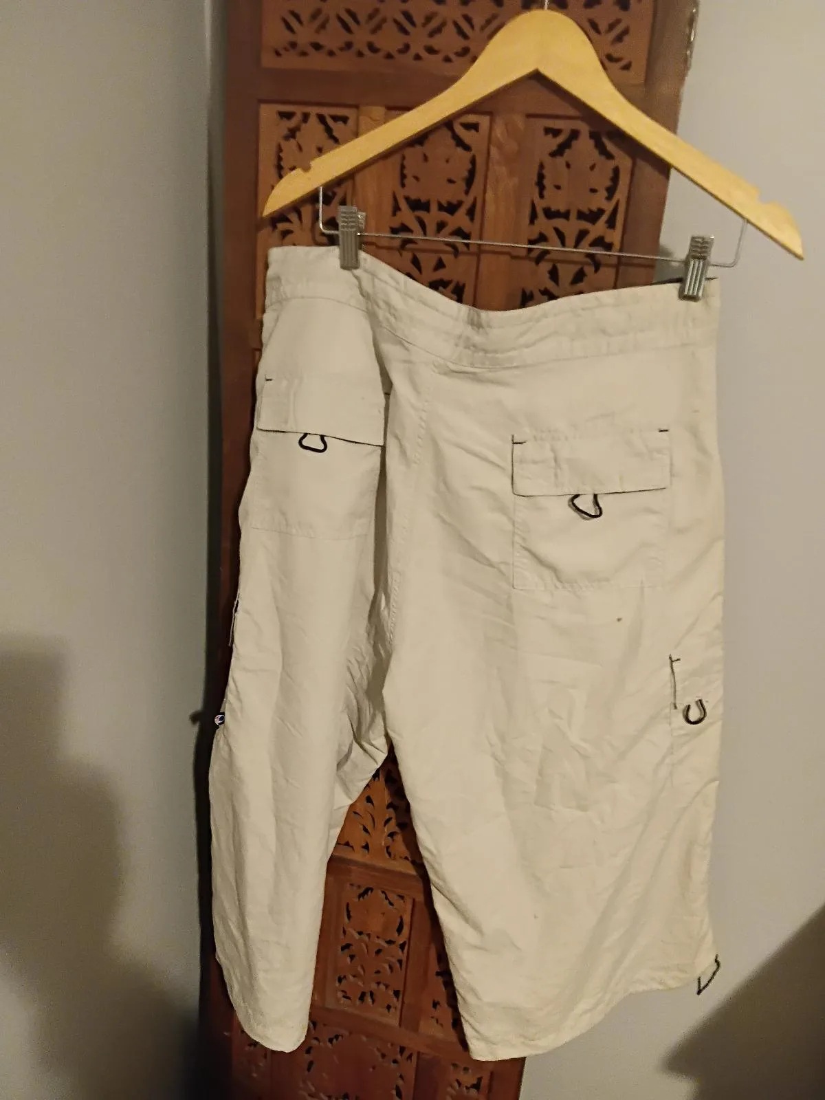 Vintage Nucleus Men’s 3/4 Cargo Shorts Pants – Beige / Tan 
Small 📝 — photo 3