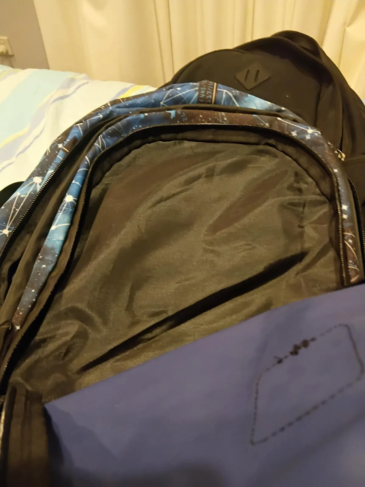 Galaxy themed backpack — photo 2