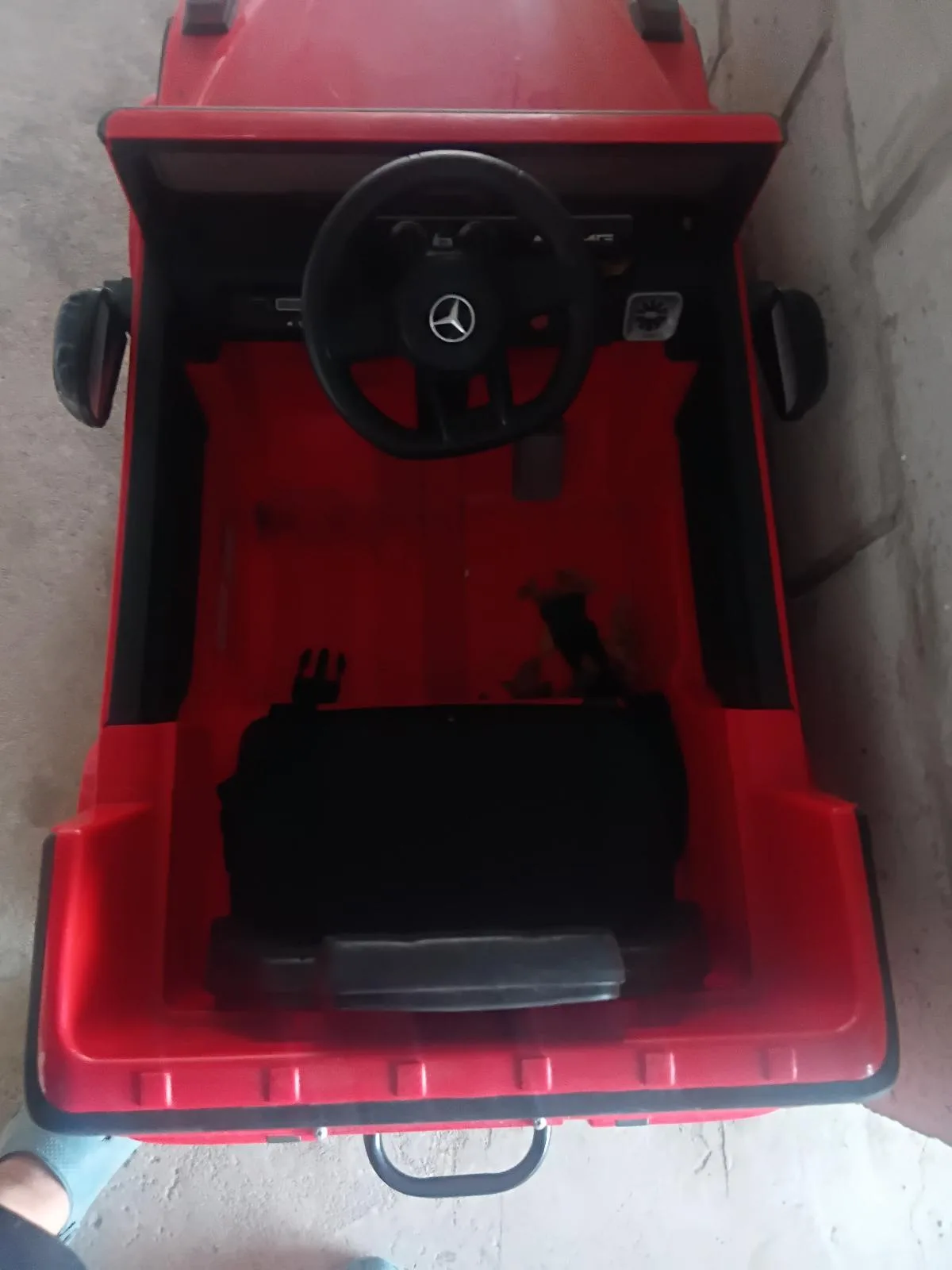 Mercedes AMG Kids Electric Ride on Car Red – photo 5