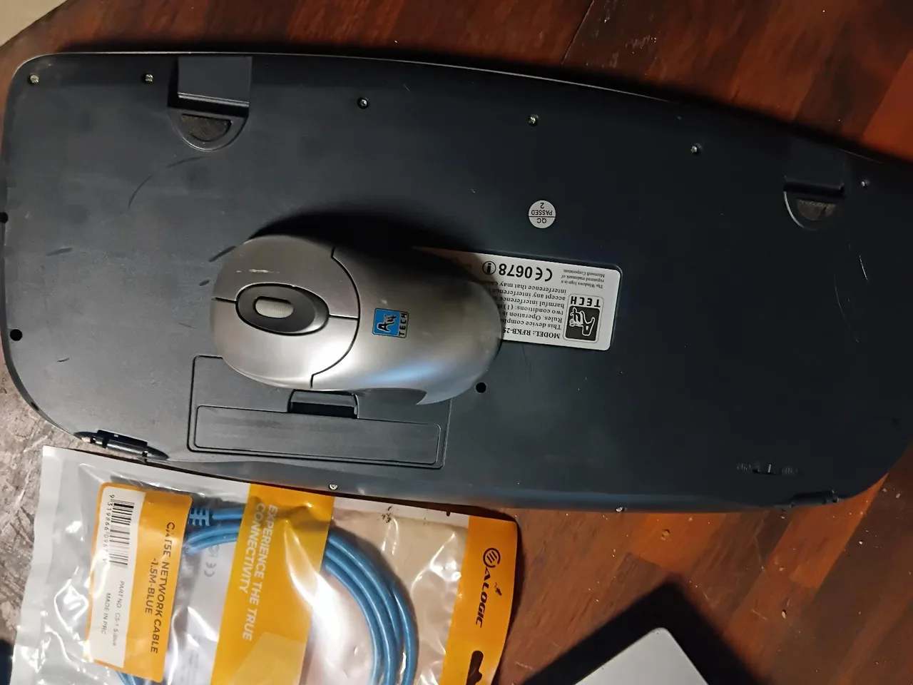 A4Tech Anti-RSI Ergonomic Keyboard & Mouse Combo – photo 3