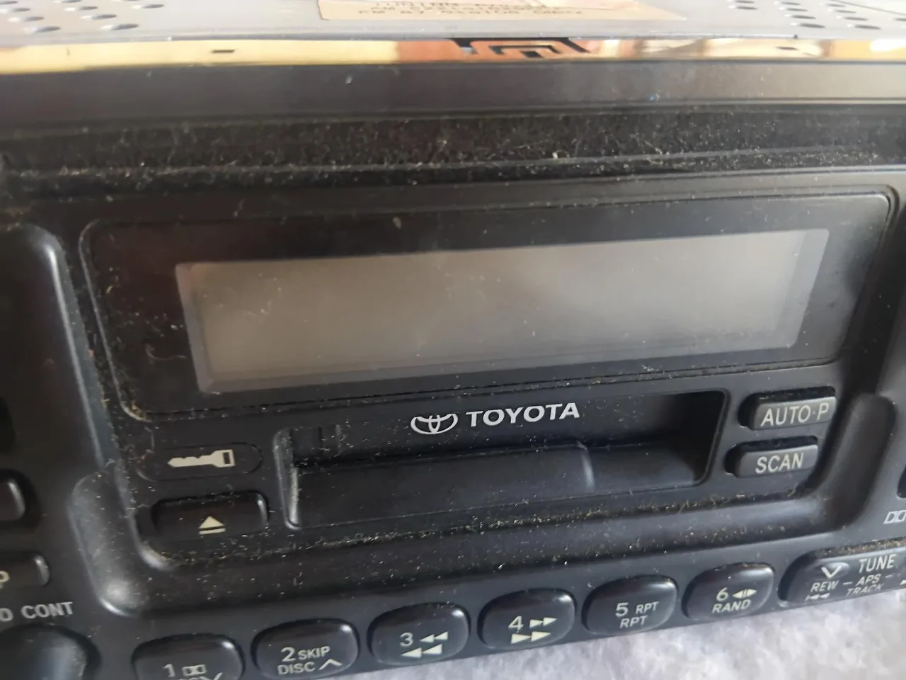 Toyota old School Original Cassette Player Car stereo – photo 5