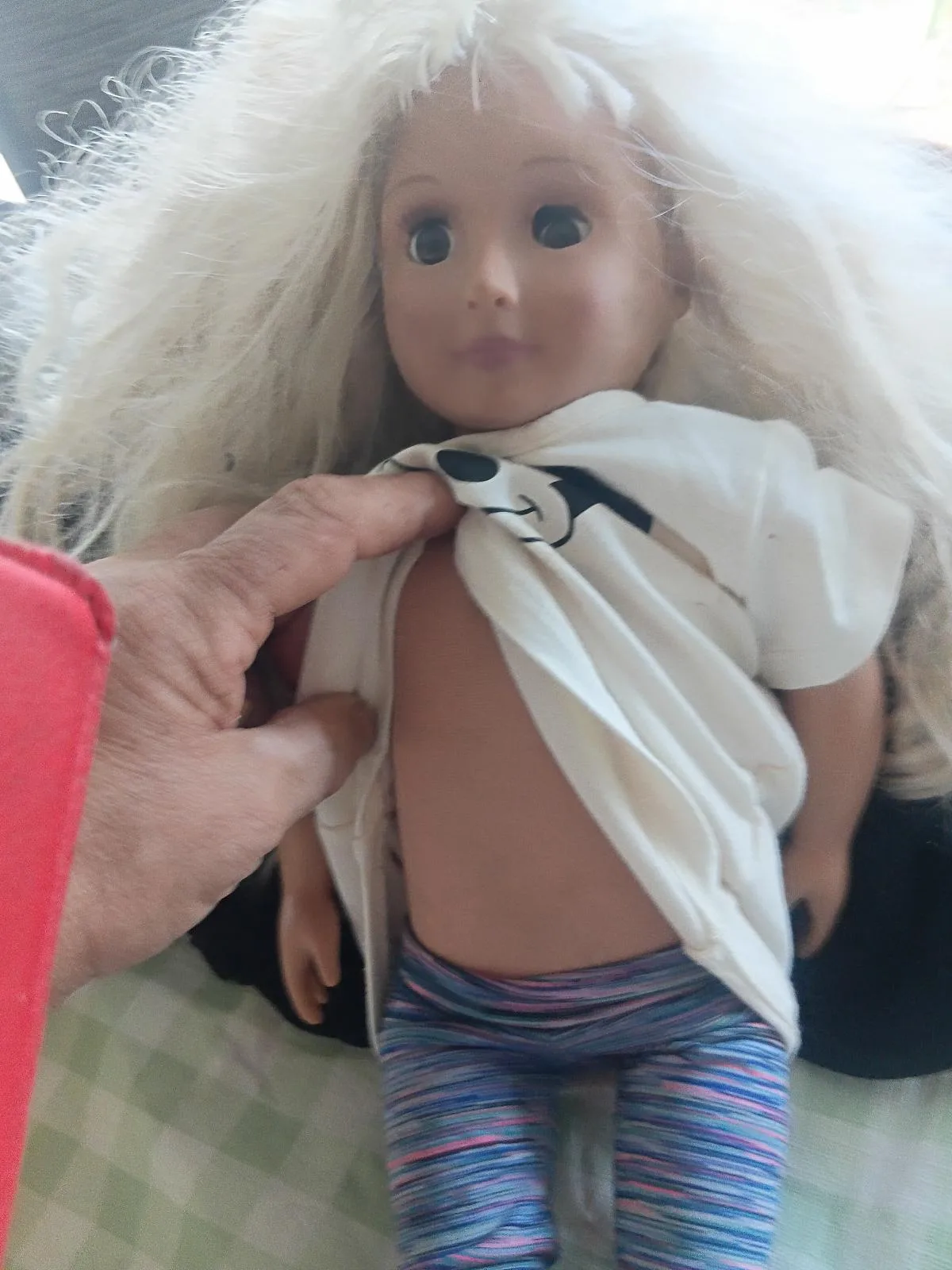 Battat Our Generation Vinyl 90s Blonde Doll — photo 2
