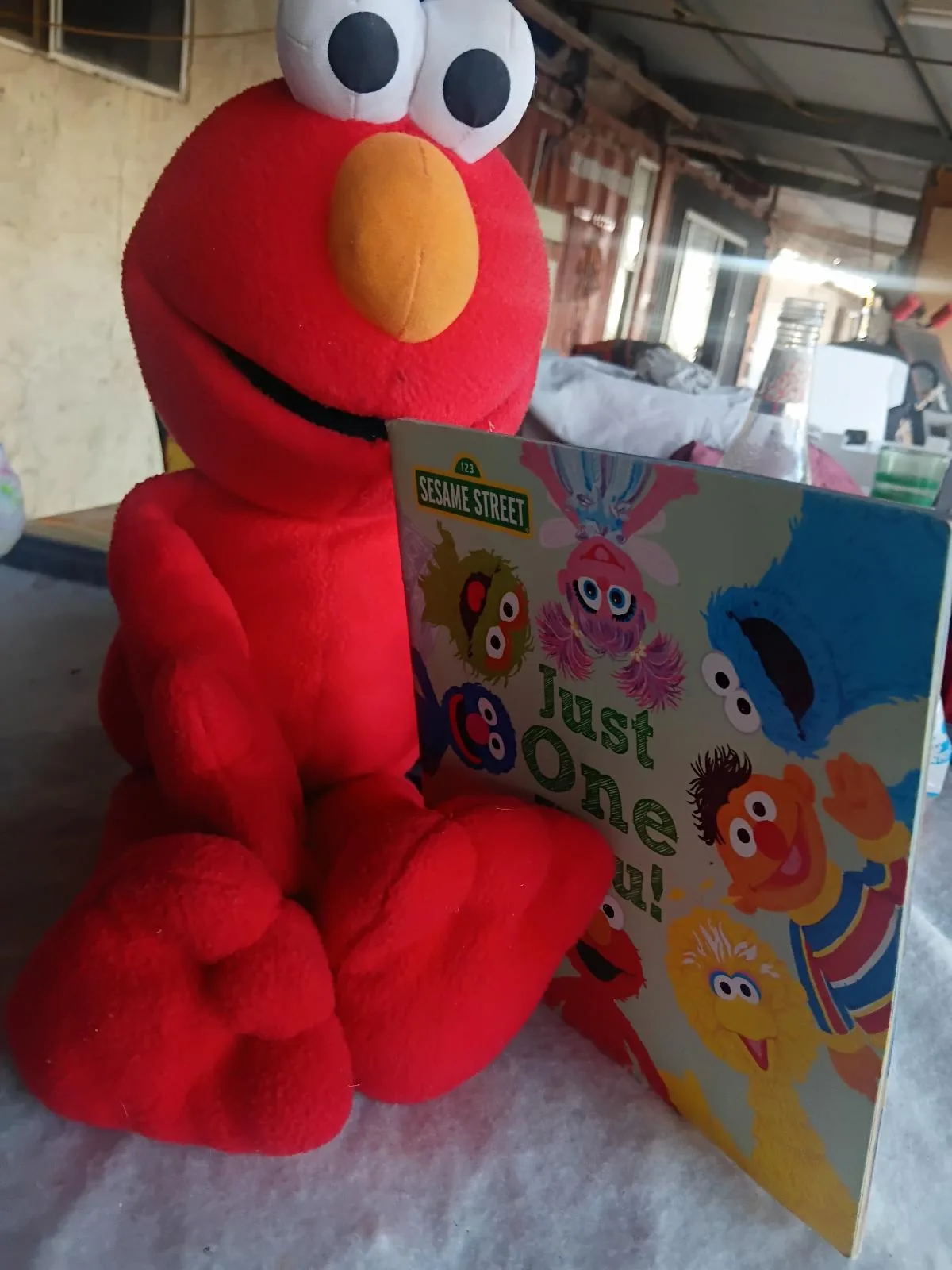 Elmo Bundle Red Plush w Sesame st Book – photo 2