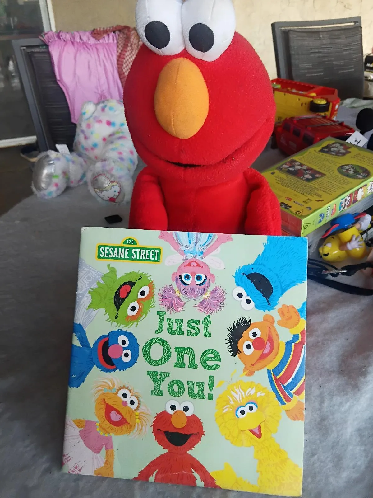 Elmo Bundle Red Plush w Sesame st Book – photo 3