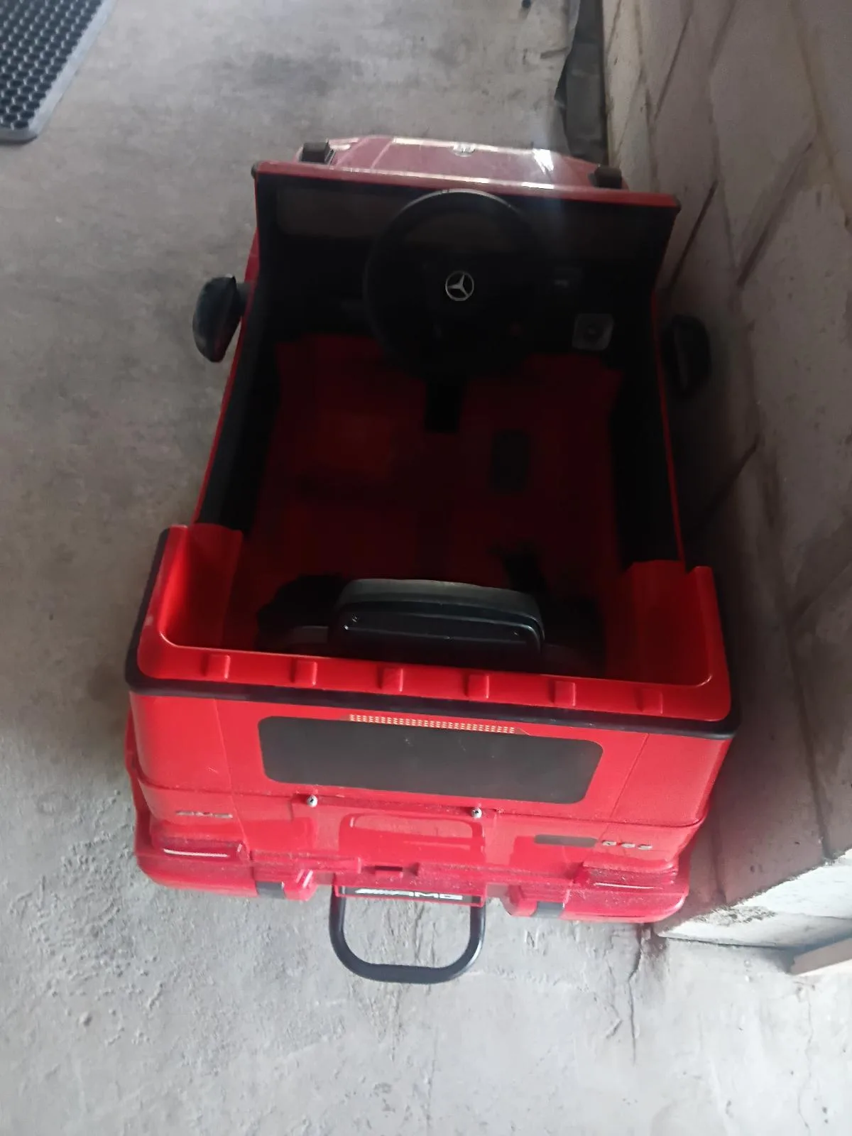 Mercedes AMG Kids Electric Ride on Car Red – photo 3