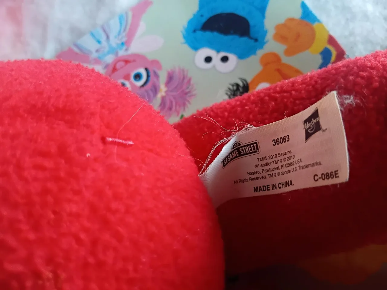 Elmo Bundle Red Plush w Sesame st Book – photo 4