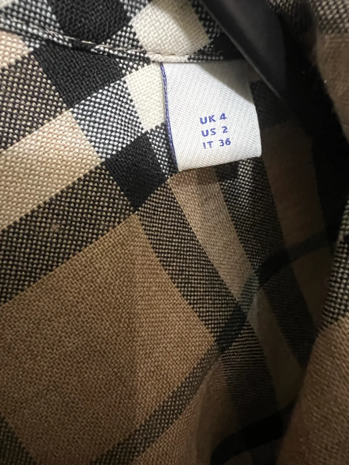 Authentic Burberry check coach size UK4 – photo 3