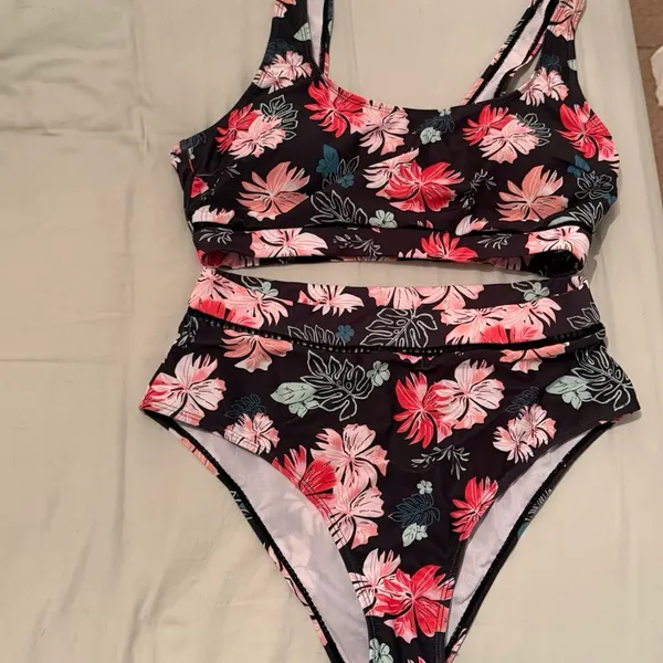 Women’s Black Floral High Waisted Bikini (L)