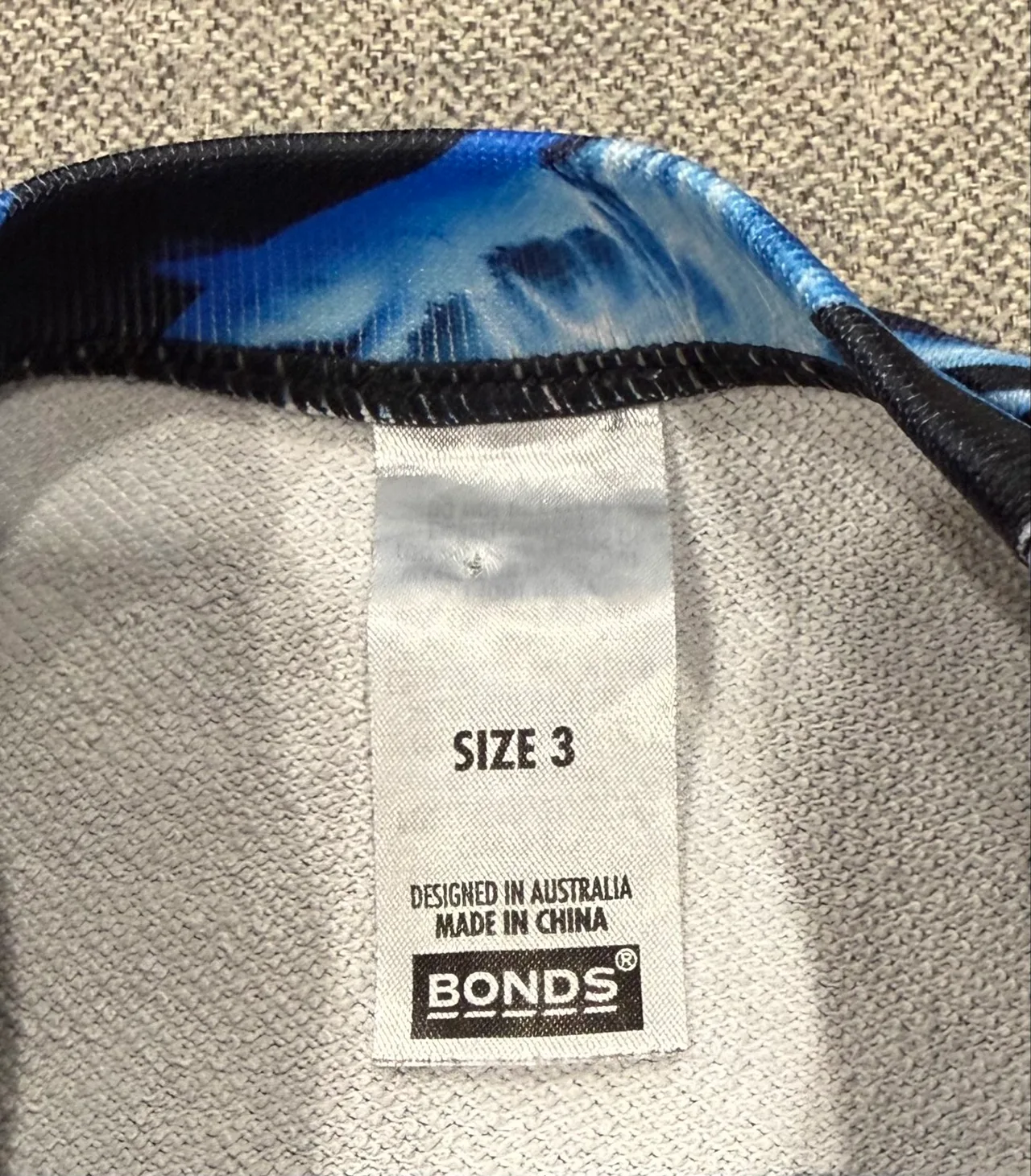 BONDS Boys Shark Crewneck Jumper (Size 3) – photo 3