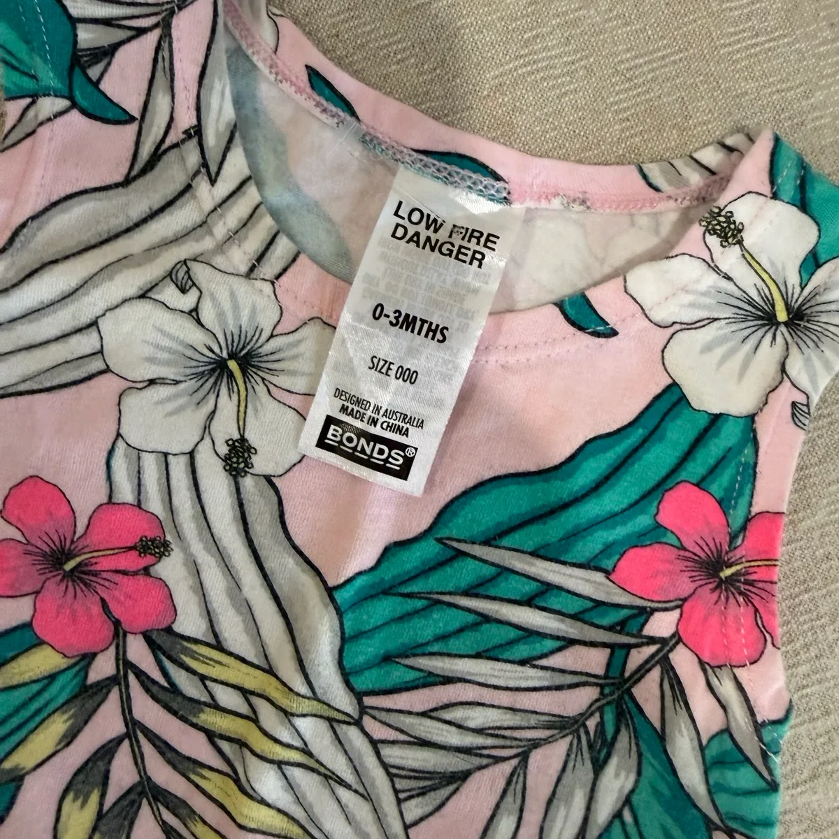 Bonds Baby Pink Floral Singlet Romper (000) — photo 2