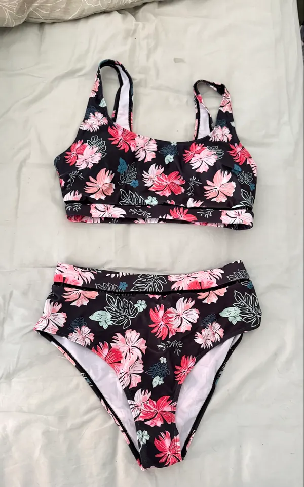 Women’s Black Floral High Waisted Bikini (XL)