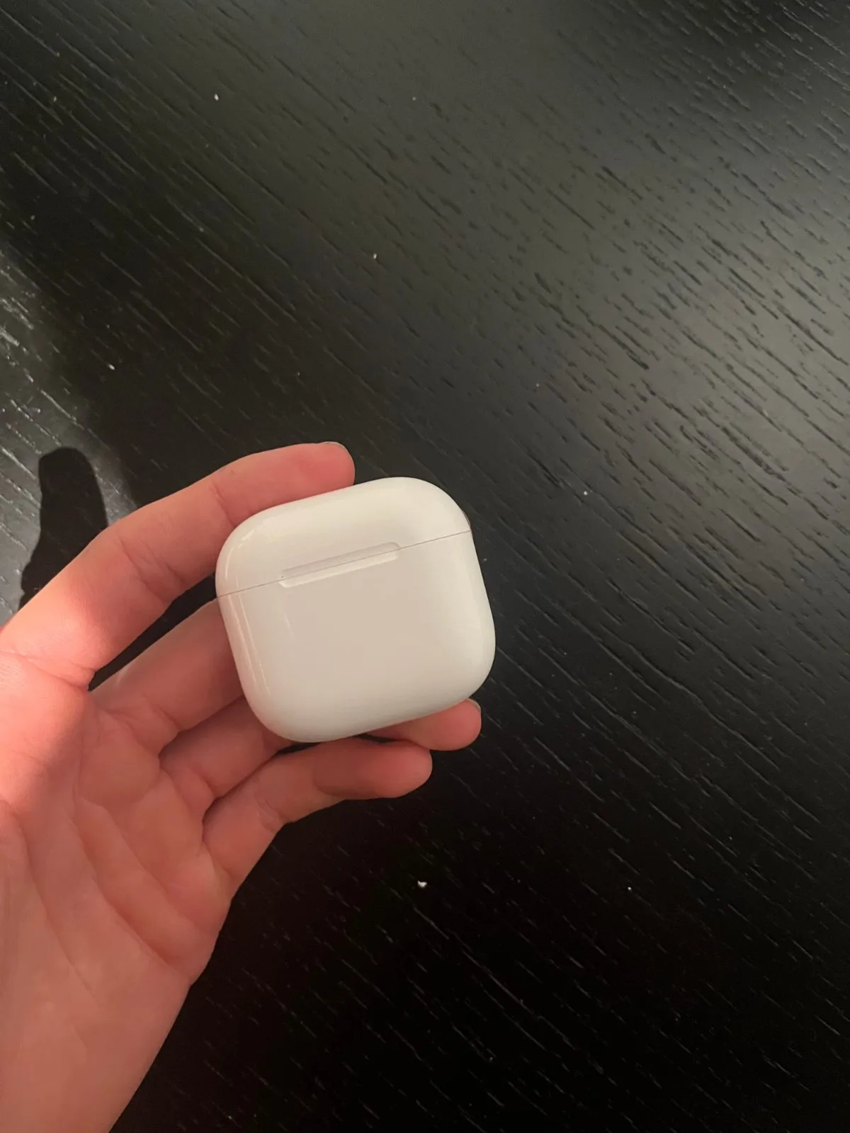 Airpods 4 | Active Noise Cancellation | First to bid $80 wins – photo 2