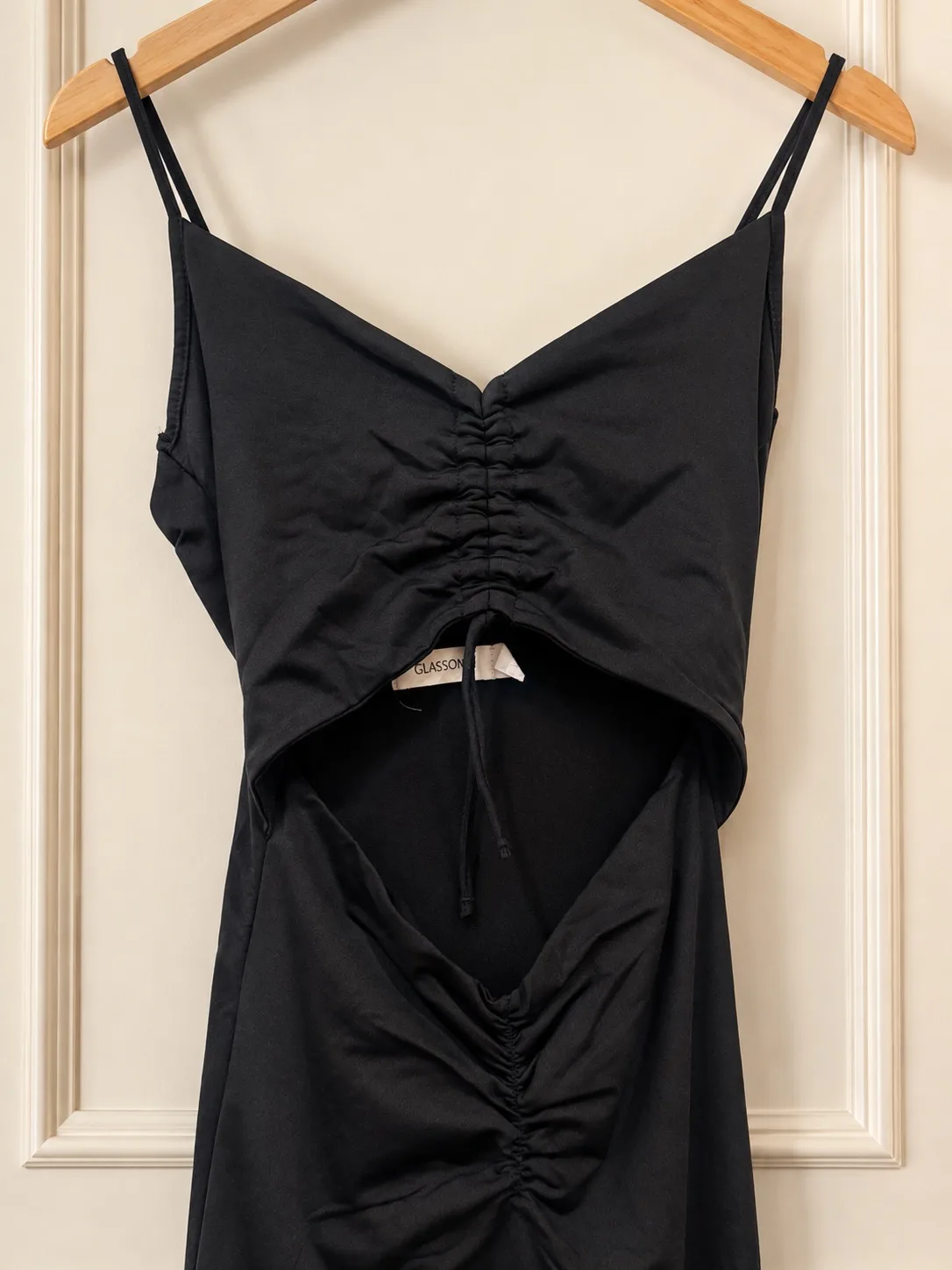 Glassons Black Cut-Out Ruched Stretch V-Neck Spaghetti Strap Maxi Dress XS — photo 3