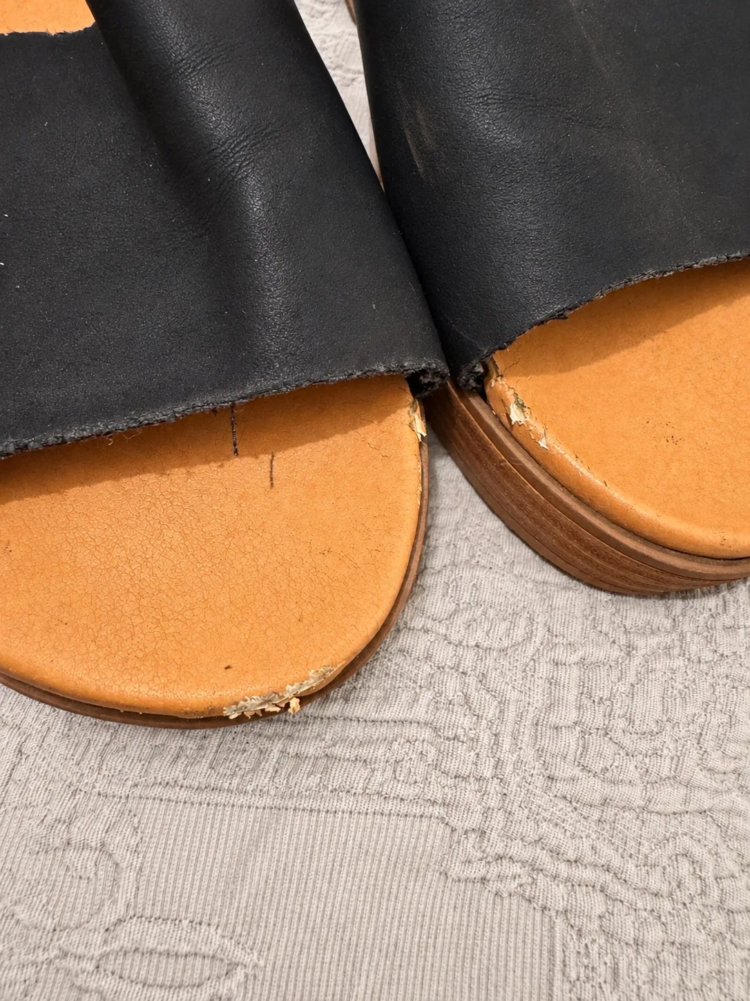 London Rebel Women's Black Tan Solid Slide Sandals Slip On Size AU 6 – photo 3