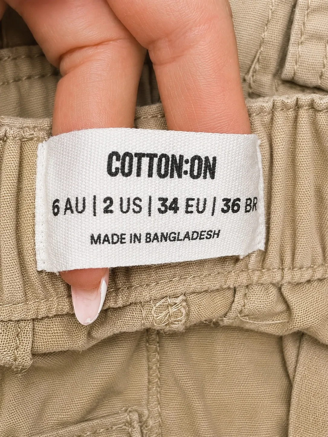 Cotton On Women's Cargo Shorts Beige Canvas Pockets Regular Fit Size AU 6 AU 8 — photo 4