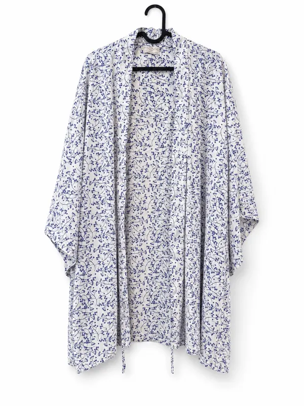 MOR Women's Floral Kimono Robe White Blue One Size Tie Belt Storage Pouch BNWT