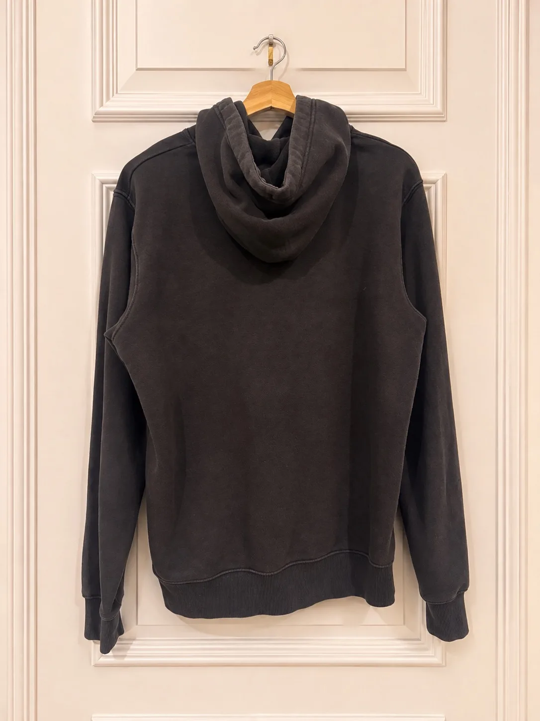 GANT Men's Black Solid Pullover Hoodie Logo Drawstring Size M — photo 2