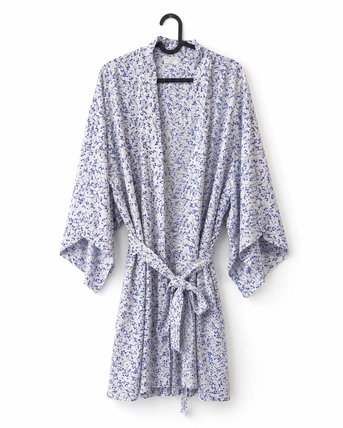 MOR Women's Floral Kimono Robe White Blue One Size Tie Belt Storage Pouch BNWT — photo 5