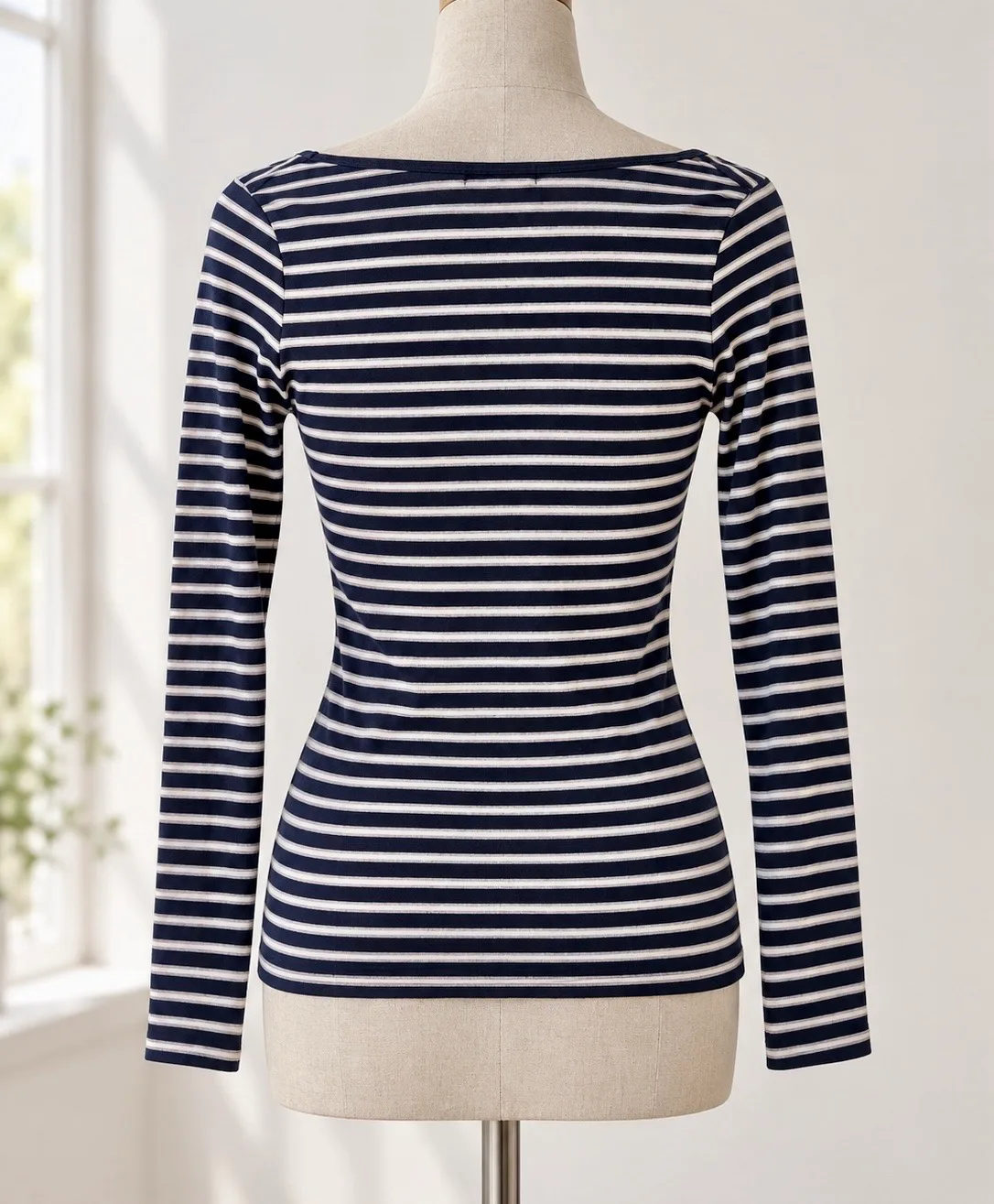 Cotton On Women's Navy & White Striped Scoop Neck Long Sleeve T-Shirt Size M — photo 2