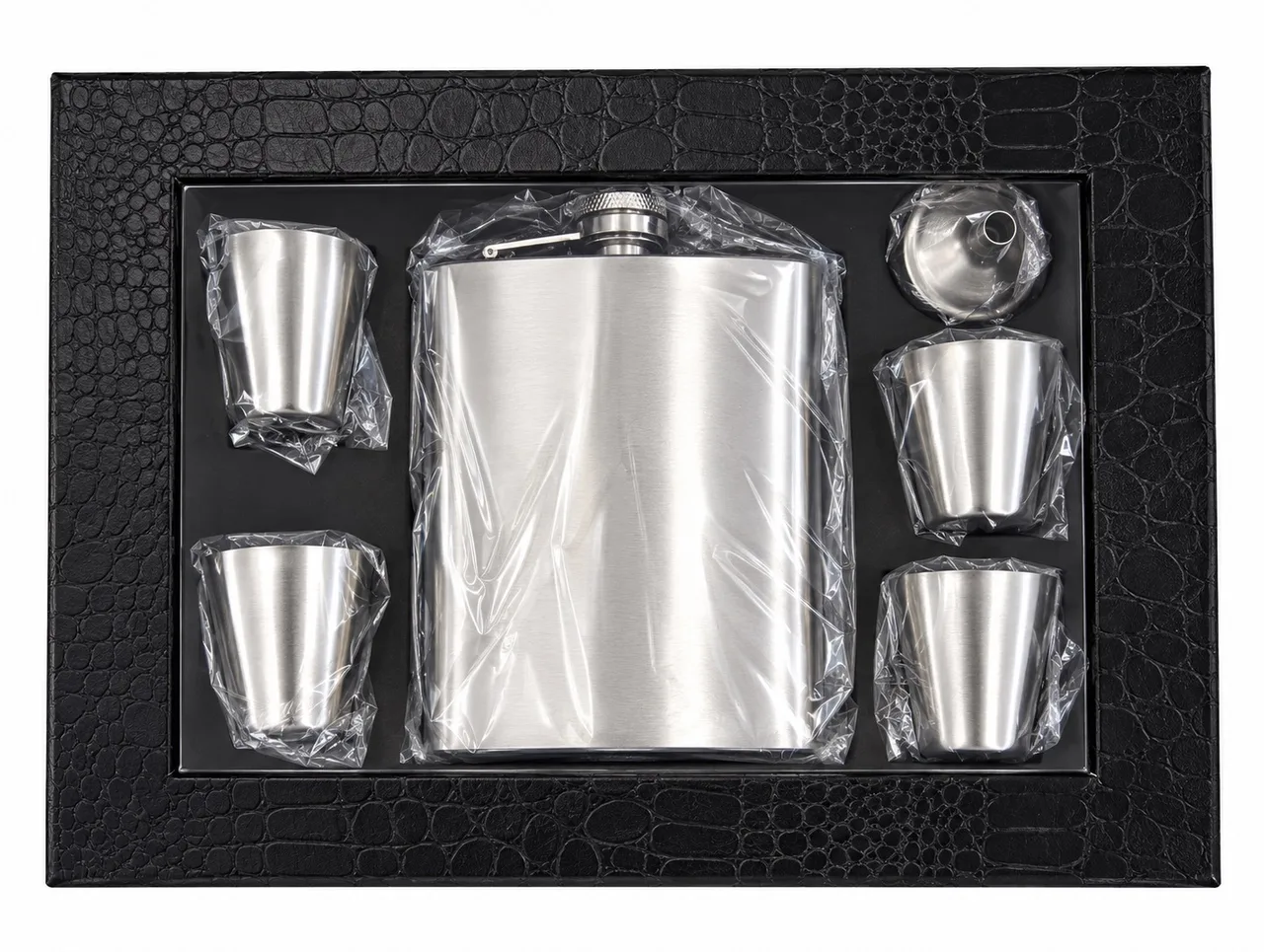 8oz Stainless Steel Hip Flask Set Silver Gift Box 4 Shot Glasses & Funnel – photo 4
