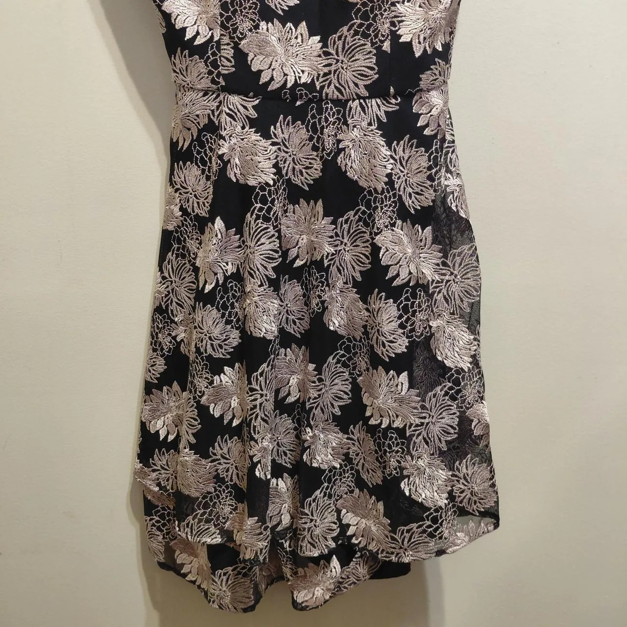 Forever New black & pink floral mini dress with ruffle hem, size 10 — photo 4