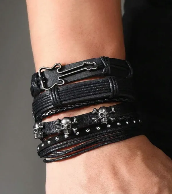 Bracelet
