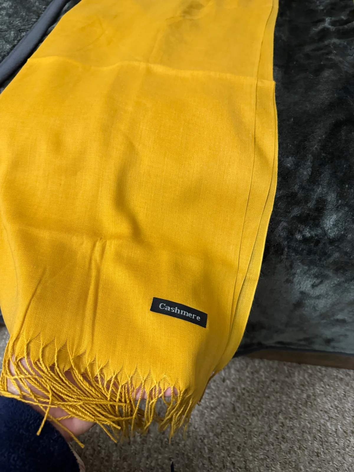 Cashmere fringe shawl — photo 2