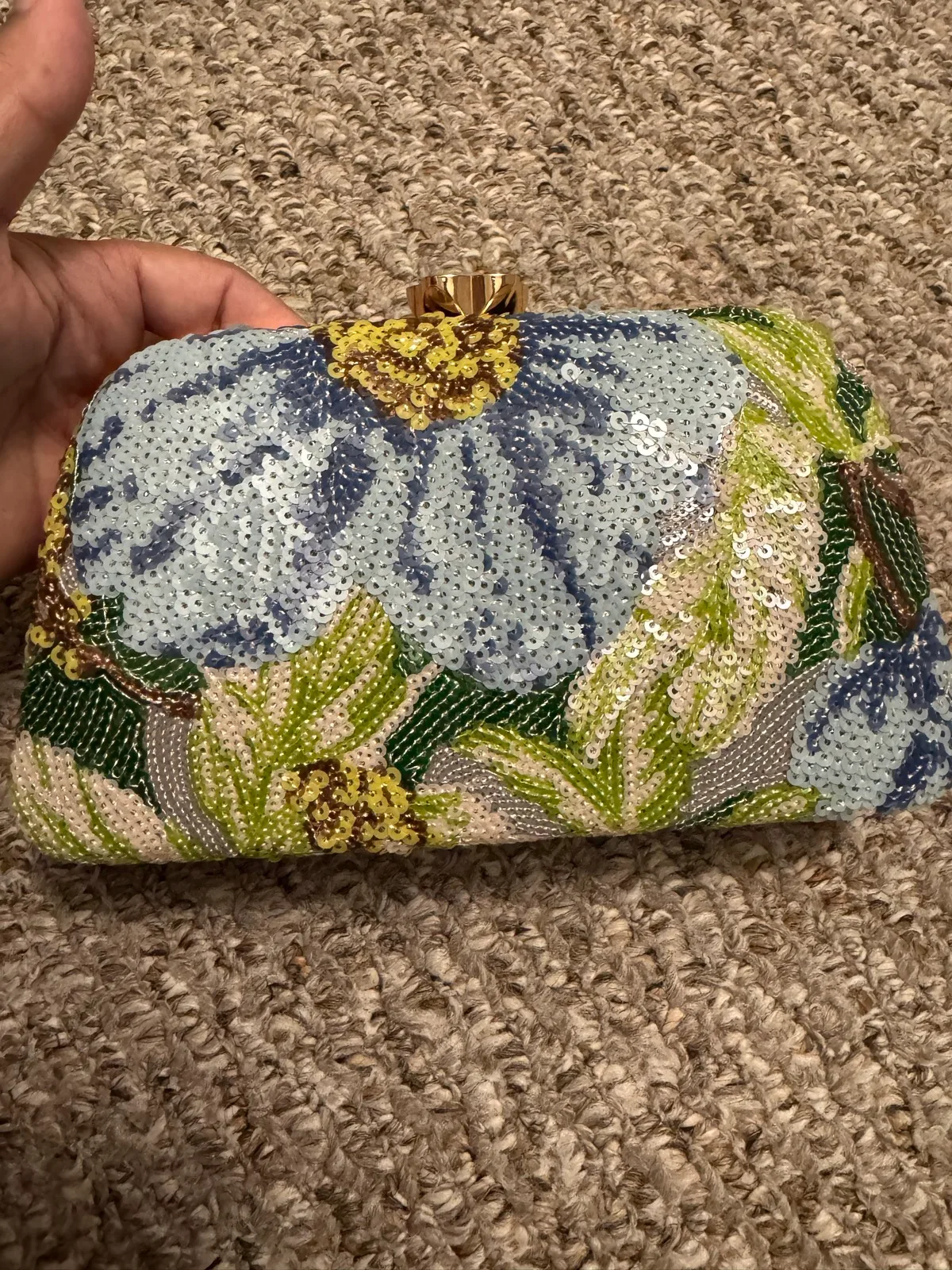 Clutch — photo 2