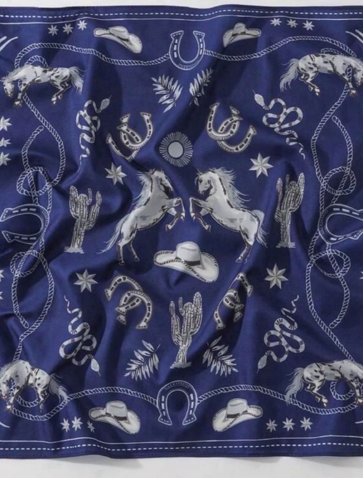 Cowboy scarf — photo 2