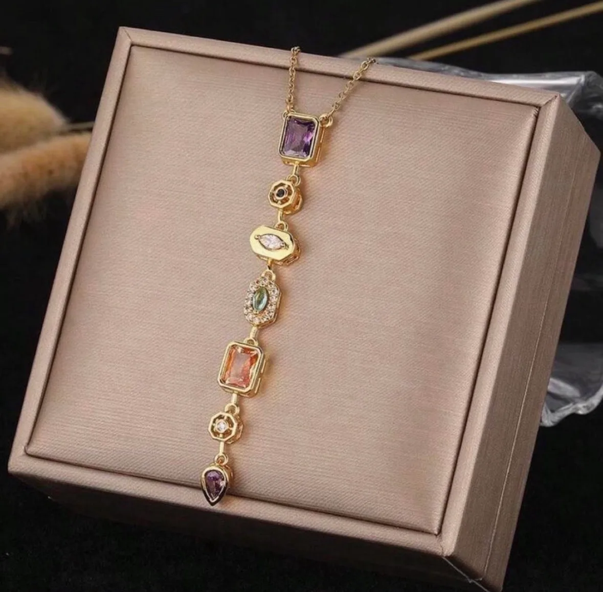 Vintage inspired necklace — photo 2