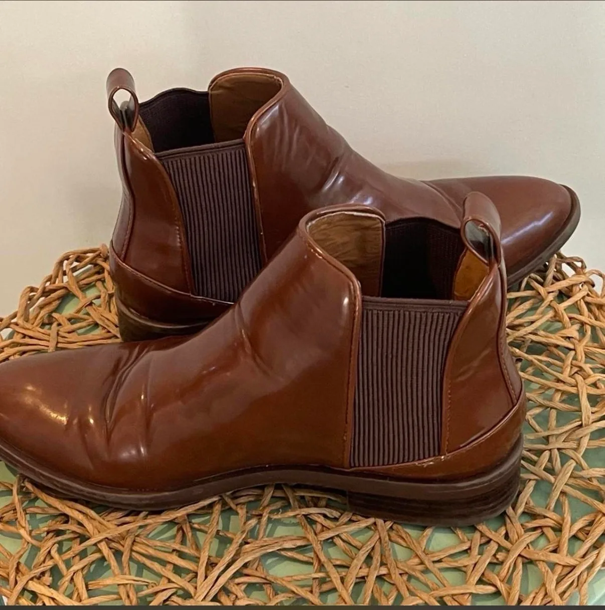 Zara pointed Chelsea leather boots women’s size 7 — photo 3