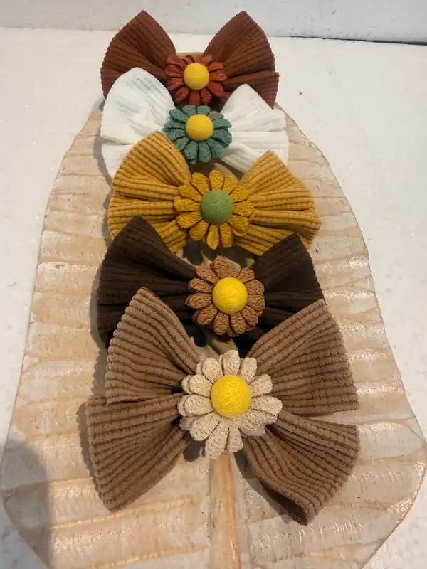 Set of 5 new head bands with bows